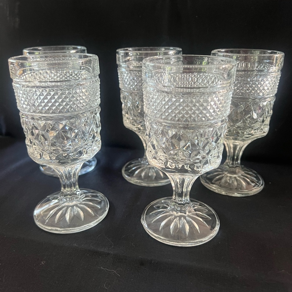 Set of five (5) Wexford Claret Wine Glasses
